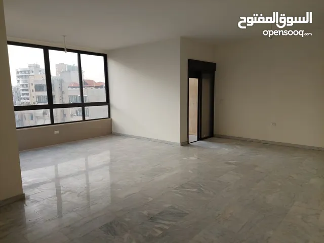 200 m2 More than 6 bedrooms Apartments for Sale in Beirut Chiyah