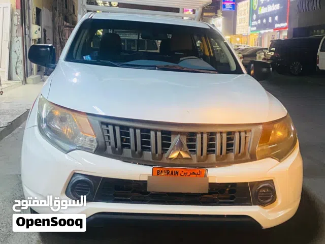 MITSUBISHI L200 WITH GOOD conditions AND WITH 4 NEW TIRED..  URGENT SALE two PLEASE CONTACT