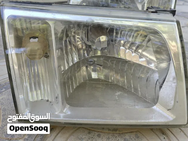 ليت الامامي يسار مع الاشارة لاندكروزر من 98 إلى 2007