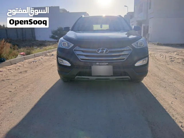 Used Hyundai Santa Fe in Tripoli