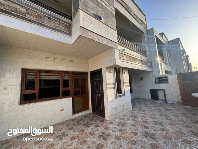 200 m2 More than 6 bedrooms Townhouse for Rent in Erbil New Hawler