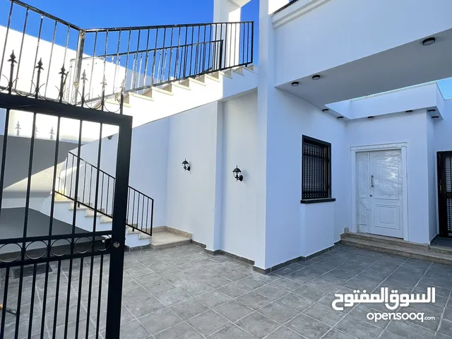 11111 m2 2 Bedrooms Townhouse for Rent in Tripoli Ain Zara