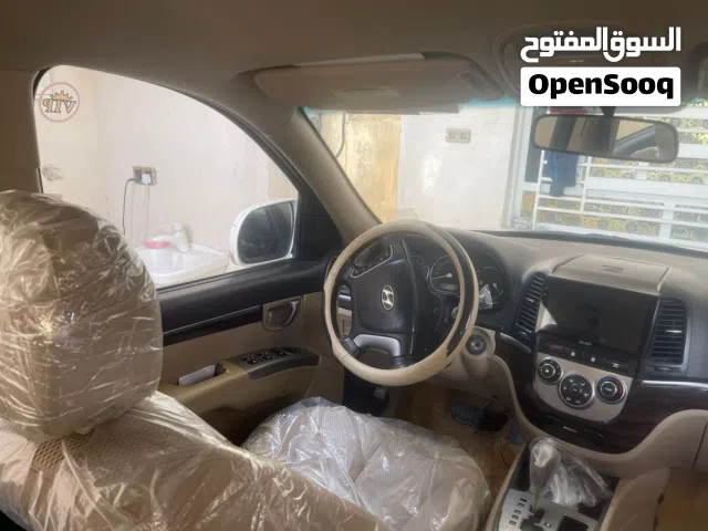 Used Hyundai Santa Fe in Basra
