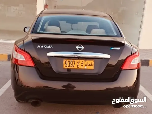 Nissan Maxima 2010