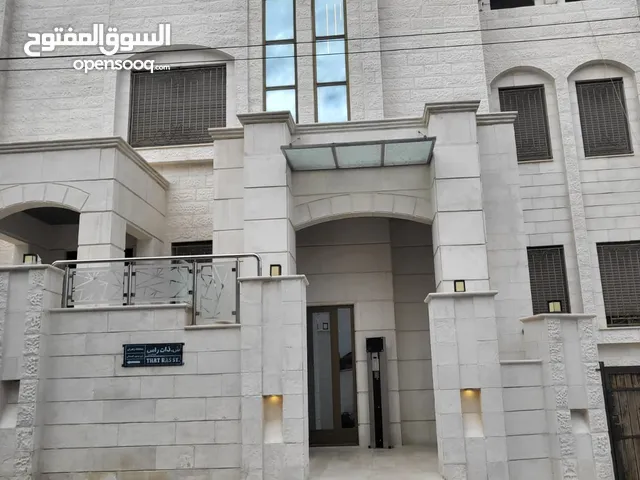247 m2 3 Bedrooms Apartments for Rent in Amman Abdoun