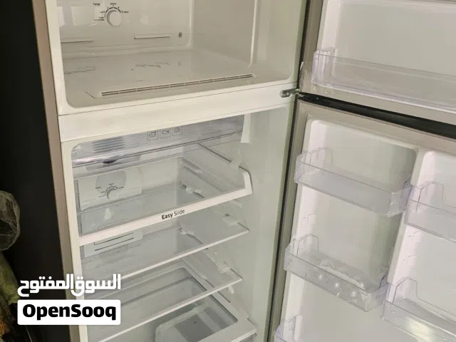 ثلاجة 329 لتر Samsung digital جديدة لم تستعمل ابدا
