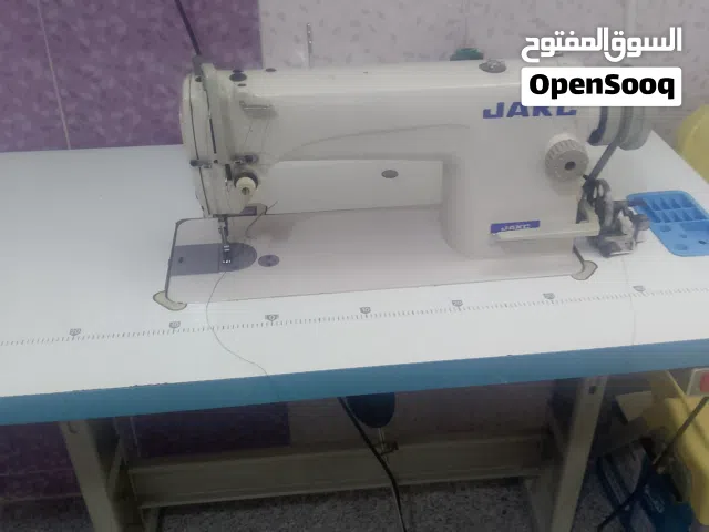 مكينة خياطة JAKC مع ميزها الخاص