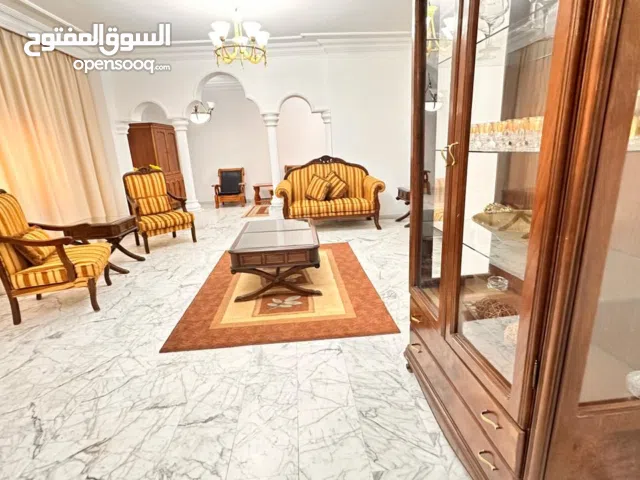 230 m2 3 Bedrooms Apartments for Rent in Amman Abdoun