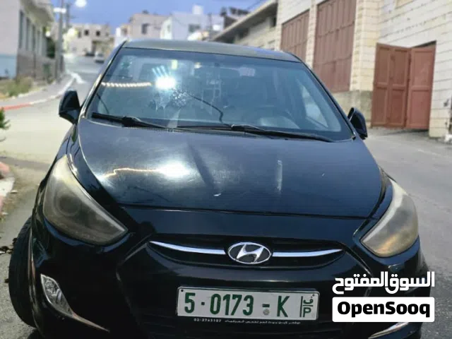 2016 هيونداي اكسنت GL