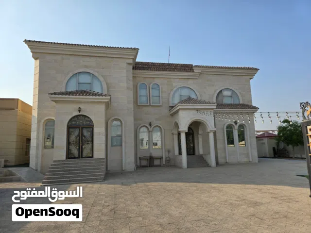 فيلا فخمة للبيع – الرقيبة 4 / السيوح