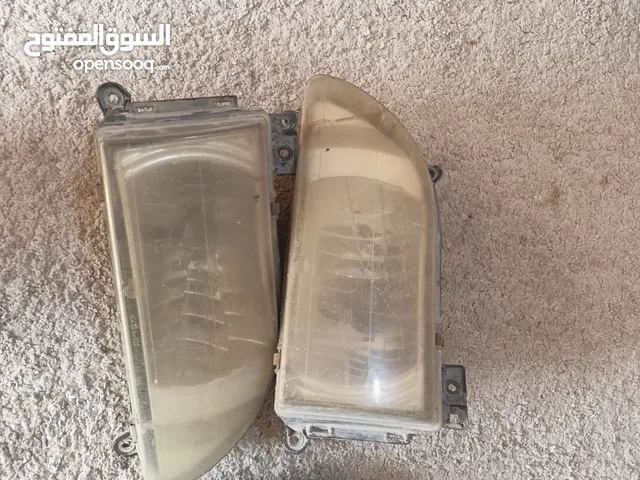 سلام عليكم غراض البيع كبات مارك نفخ لايتات بيجو روى وكشافات شغاله