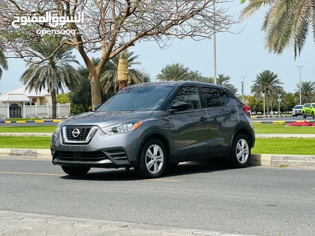 Nissan kicks S 2020