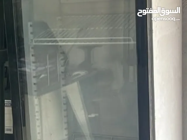 فريزر بحالة الوكالة و ثلاجة للبيع بحالة الوكالة