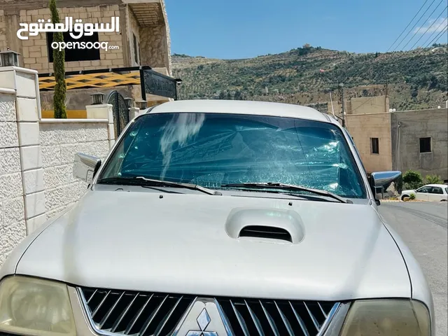 ميتسوبيشي L200 2006 للبيع