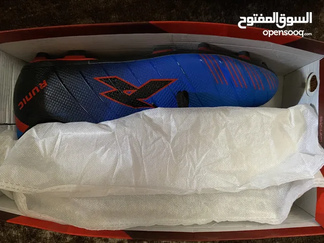 42 Sport Shoes in Amman