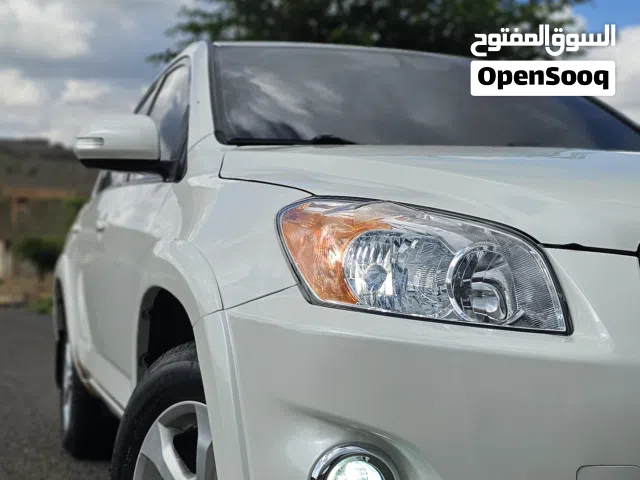 2010 تويوتا راف فور Limited
