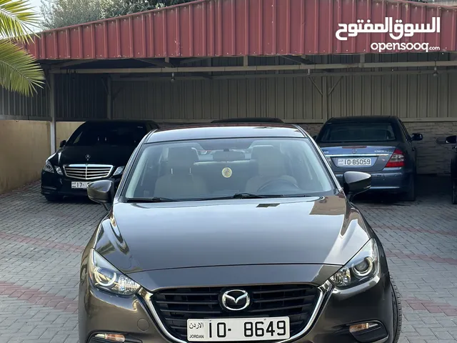 Mazda zoom 3 2018