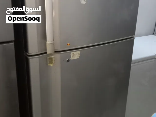 ثلاجة للبيع
