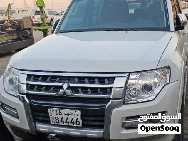 2019 ميتسوبيشي باجيرو GLS