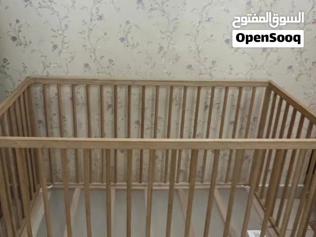 سرير اطفال