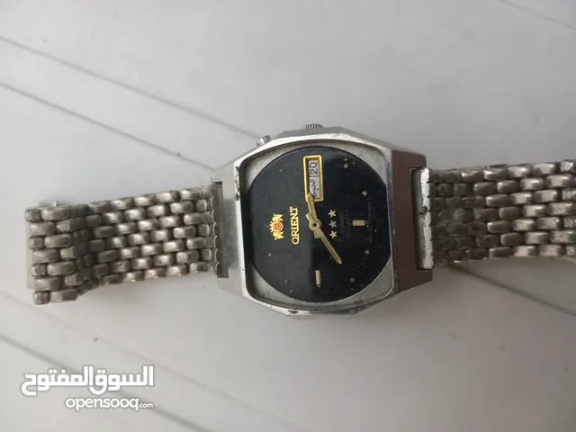 ساعة اورينت