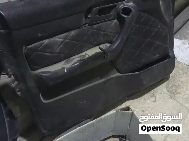قطع غيار ابواب سياره بي ام دبليو مستعمله مع ماكيناتهم