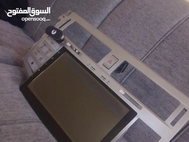 شاشه وديكور كدلك