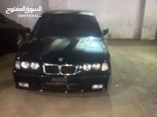 BMW 3 Series 318 in Cairo