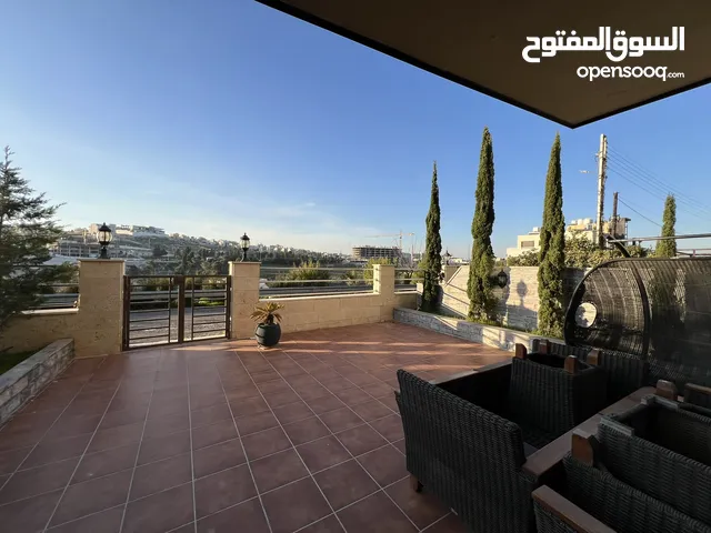 350m2 4 Bedrooms Apartments for Sale in Amman Rajm Amesh