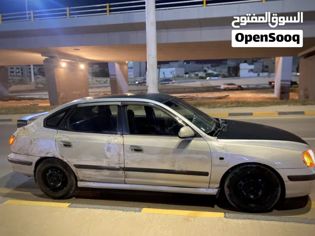 2004 هيونداي افانتي Limited