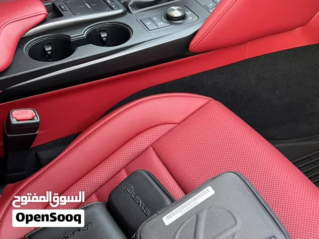 لكسزز is350 F Sport