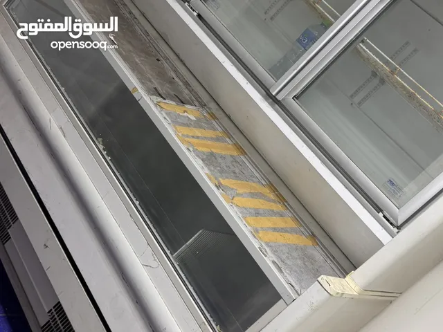 للبيع فريزر مستعمل