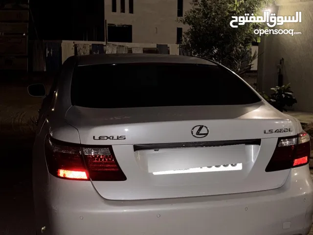 Used Lexus LS in Sharjah