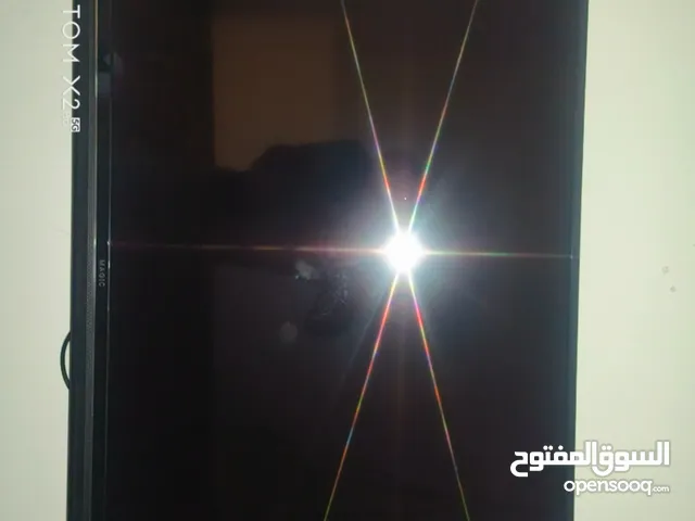 شاشه ماجيك 55 بوصه حاله جيده وشاشه 42 بوصه برضه بحاله جيده