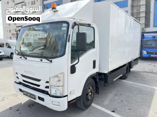 شاحنة ايسوزو للأيجار الشهري او السنوي نقل عام Isuzu truck for rent monthly or annually