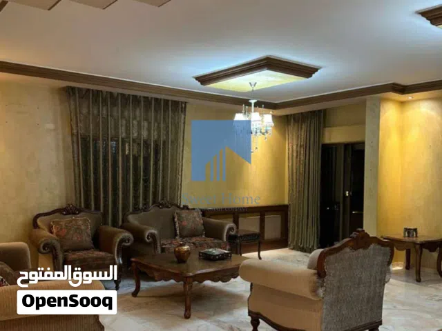 300 m2 4 Bedrooms Apartments for Sale in Amman Deir Ghbar