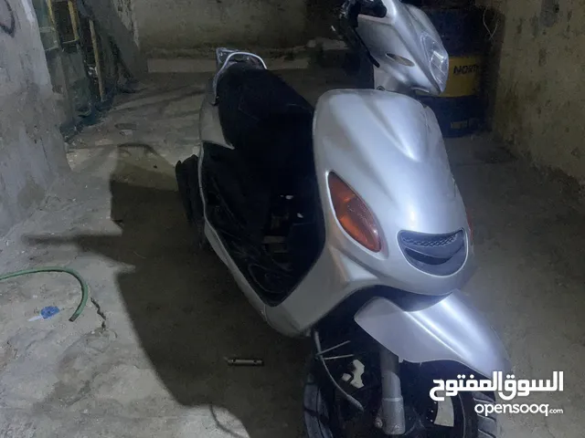 دراجه لكزز