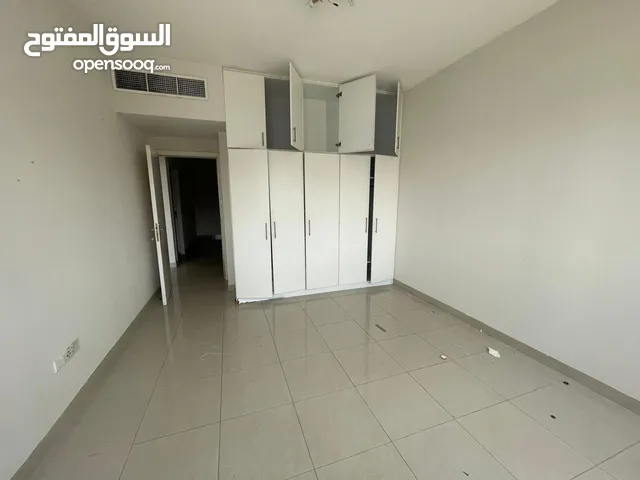 3000ft 3 Bedrooms Apartments for Rent in Sharjah Al Majaz