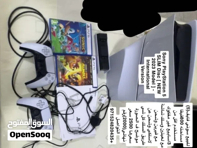 للبيع سوني 5 مستعمل اقل من 3اسابيع بس اخو الجديد مانزل فيه شي للمعلومية مفرمت مرتين عشان الشراي