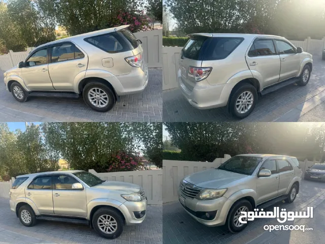 TOYOTA FORTUNER SR5* *2012*V4* 4x4 Bahrain Agency maintained Model - 2012
