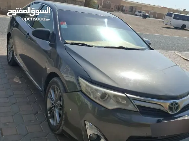 toyota camry 2014 for 14500 تويوتا كامري 2014 لون رمادي مستعمل