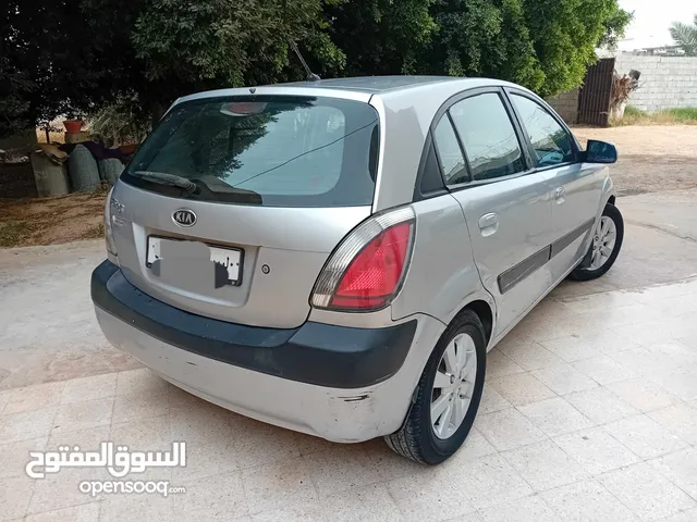 Used Kia Pride in Tripoli