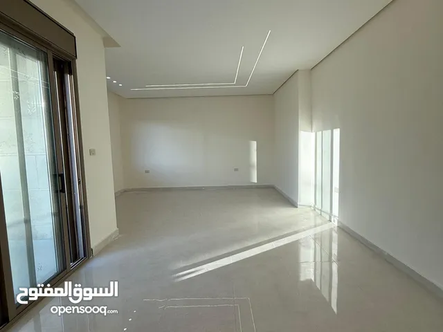 شقة طابقية طابق الثالث مع رووف وترس دوبلكس سوبر ديلوكس باجمل مناطق تلاع العلي