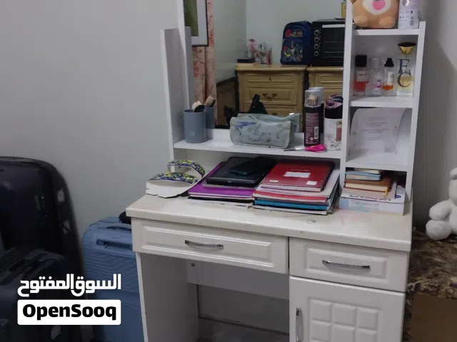 تسريحة خشب  للبيع