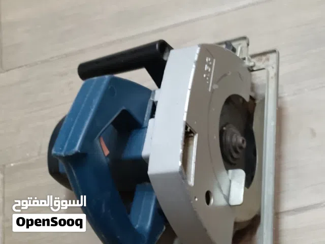 يوجد منشار خشب الماني ماركة AEG