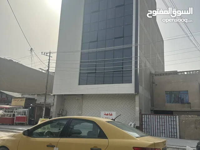 للبيع بناية تجارية 200 متر في حي البنوك خمسة طوابق