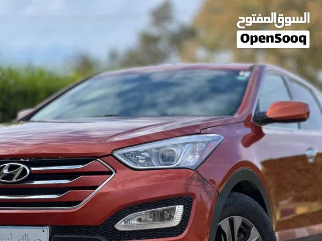 2014 هيونداي سنتافي Standard