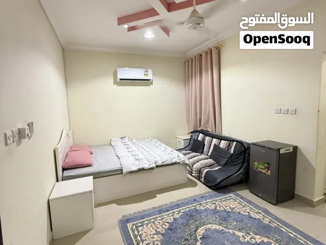 للبيع شقة كبيرة مساحة 102 متر مؤثثة في المعبيلة شوف الوصف المميز