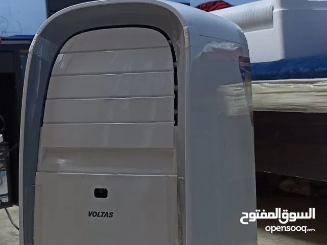 للبيع ايسي جديد مو مستخد الا حق التصوير .. بسيط التشغيل بواير و بلك و بسعر ممتاز 80 دينار فقط .