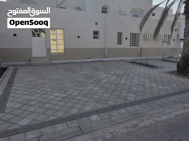 غرفة جديدة مفروشة للايجار في موقع مميز New Rooms for rent in good location